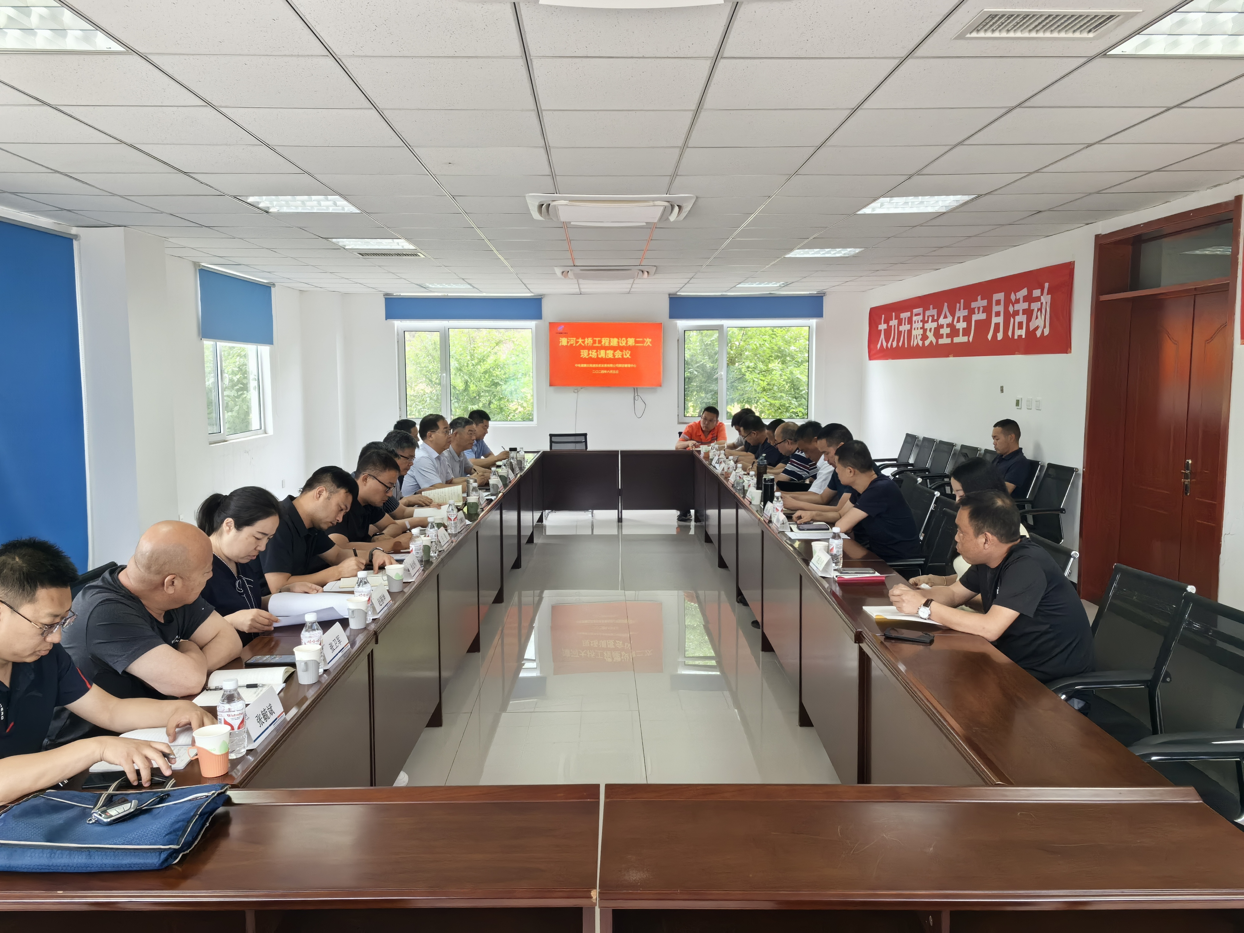 D:\桌面文件\9371ac4e6b75eed7f81f0a4c82ce284.jpg D:\桌面文件\9371ac4e6b75eed7f81f0a4c82ce284.jpg
