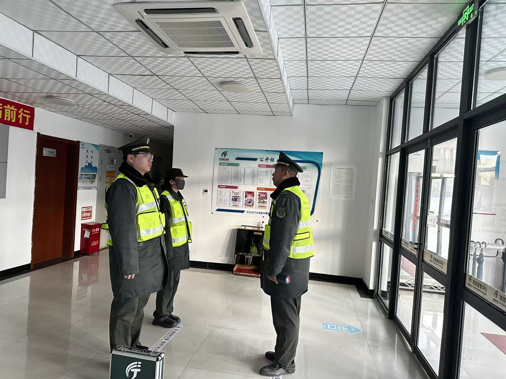 fd33aa31db4d58865e3a838940ee1fef.jpg fd33aa31db4d58865e3a838940ee1fef.jpg