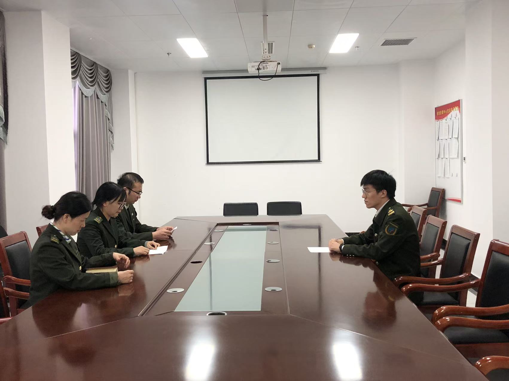 72380596808ed946db5ce7e44fd1adb0.jpg 72380596808ed946db5ce7e44fd1adb0.jpg