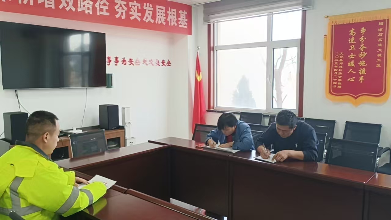 9b2caa033158b8fd88e16beedac4dbf5.jpg 9b2caa033158b8fd88e16beedac4dbf5.jpg