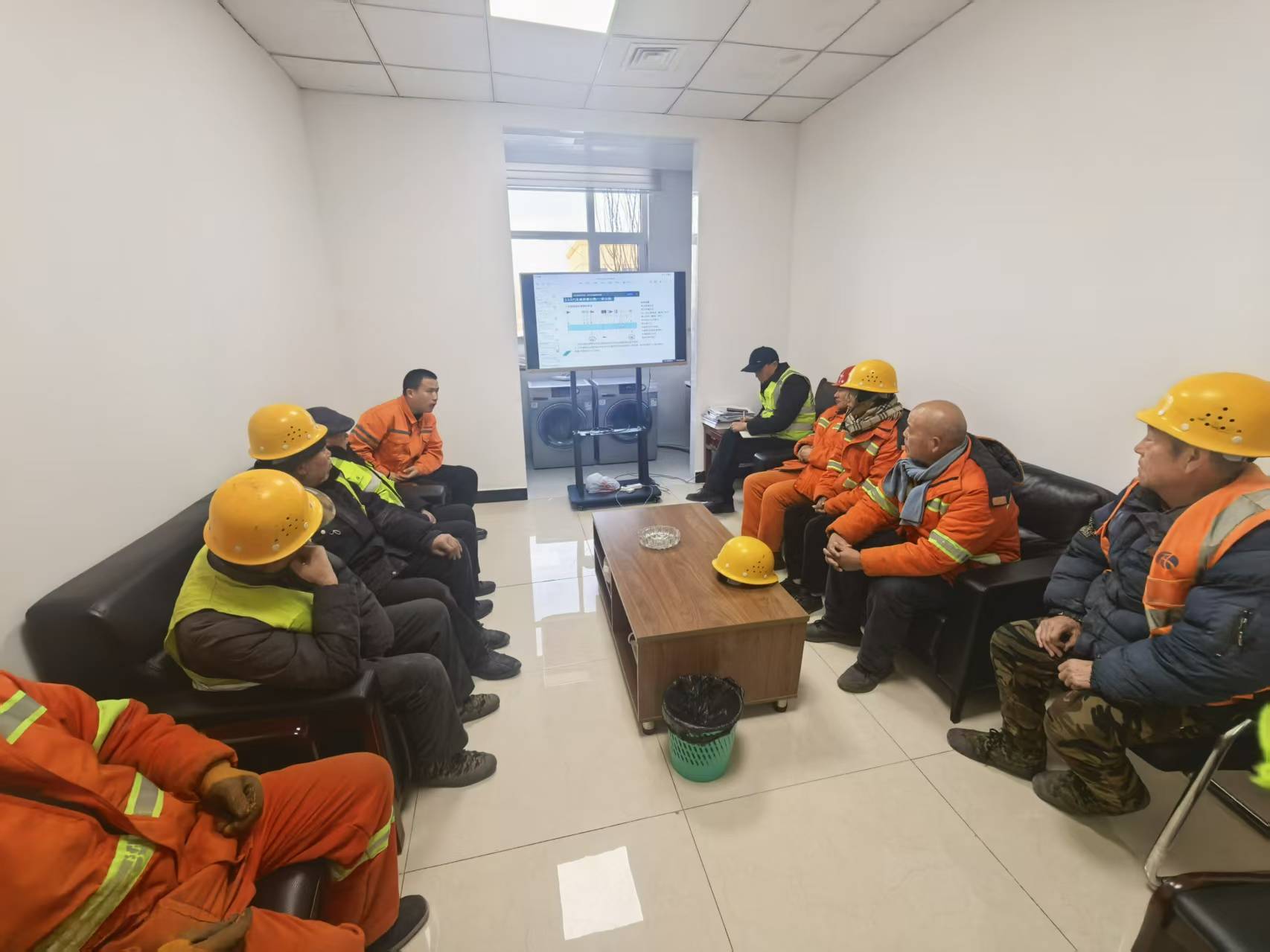 ce500b87971044e65e8b5a51a8f4fe0a.jpg ce500b87971044e65e8b5a51a8f4fe0a.jpg