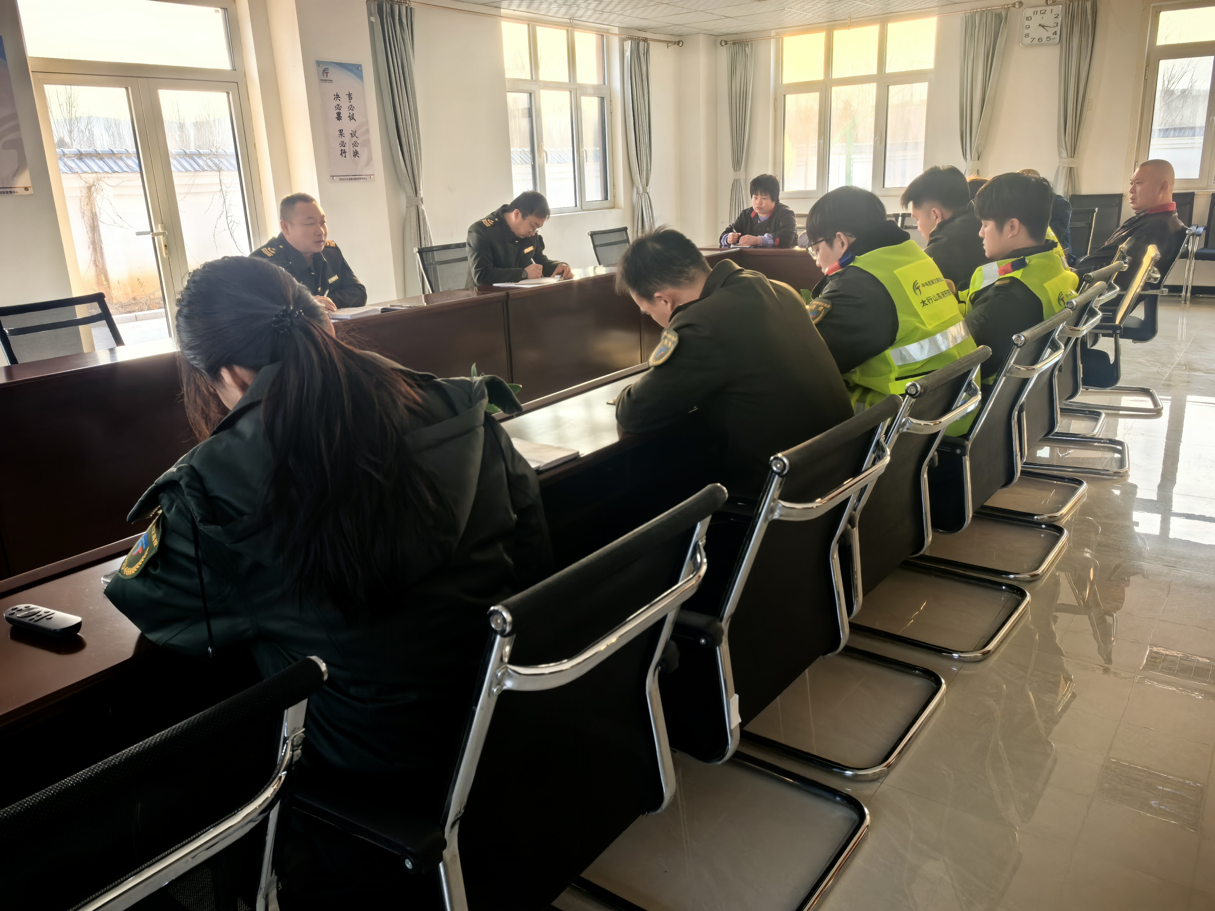 1月伙委会.jpg 1月伙委会.jpg