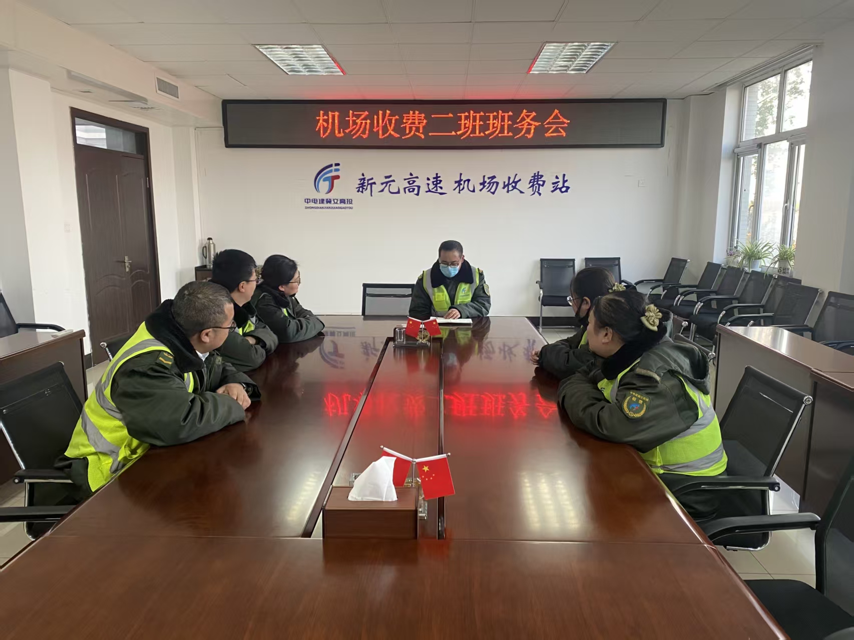 e619b0abe60b2326f88a4ebfbfe51e56.jpg e619b0abe60b2326f88a4ebfbfe51e56.jpg